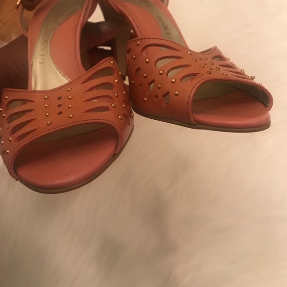 Gianni Bini “Roseanne” Slingback Sandal - Picture 6 of 8